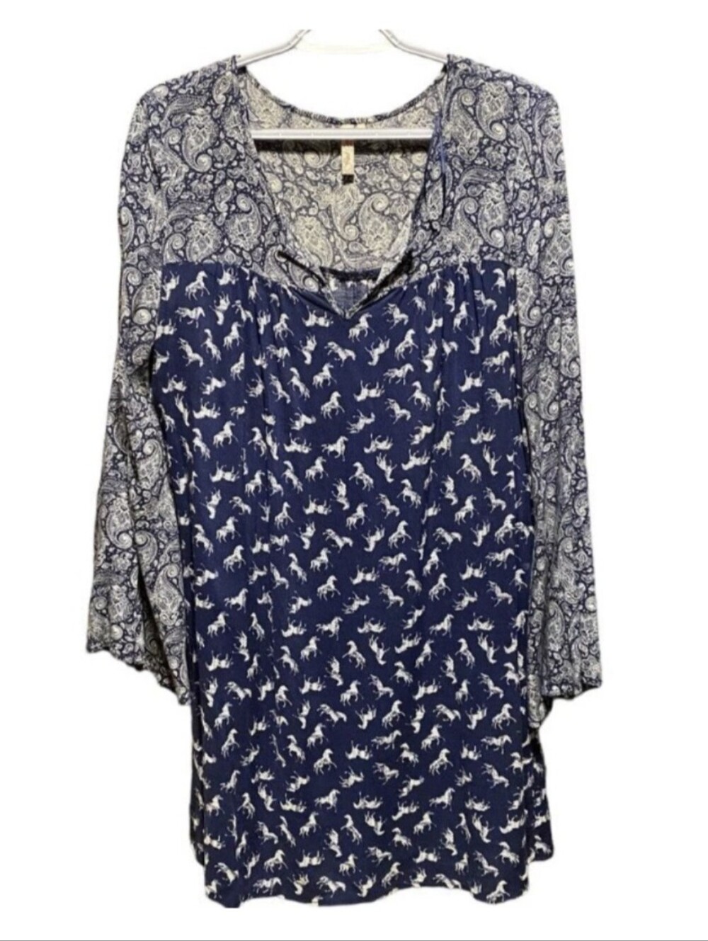 Red Camel Womanโs Tunic Top Navy & White Paisley & Horses Size Medium